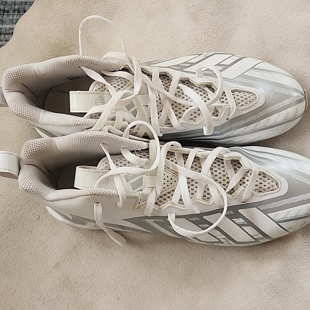 Adidas white size 8.5 football cleats